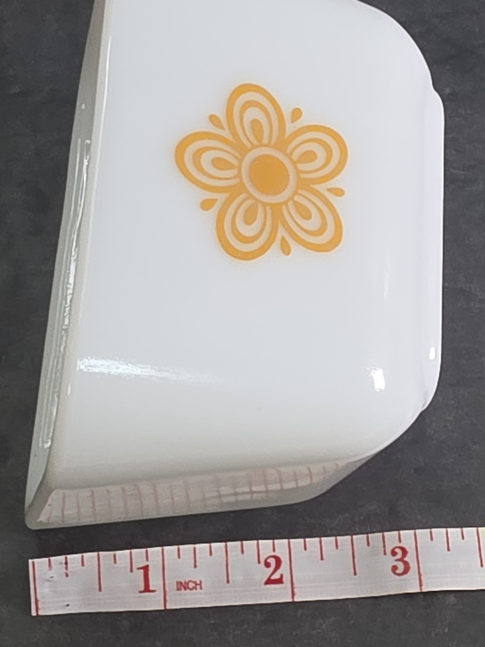 PYREX Butterfly Gold Refrigerator Dish With Lid 501-B ~ Excellent Condition - Picture 10 of 12